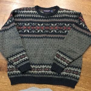 Vintage Roundtree and Yorke wool blend sweater size Large